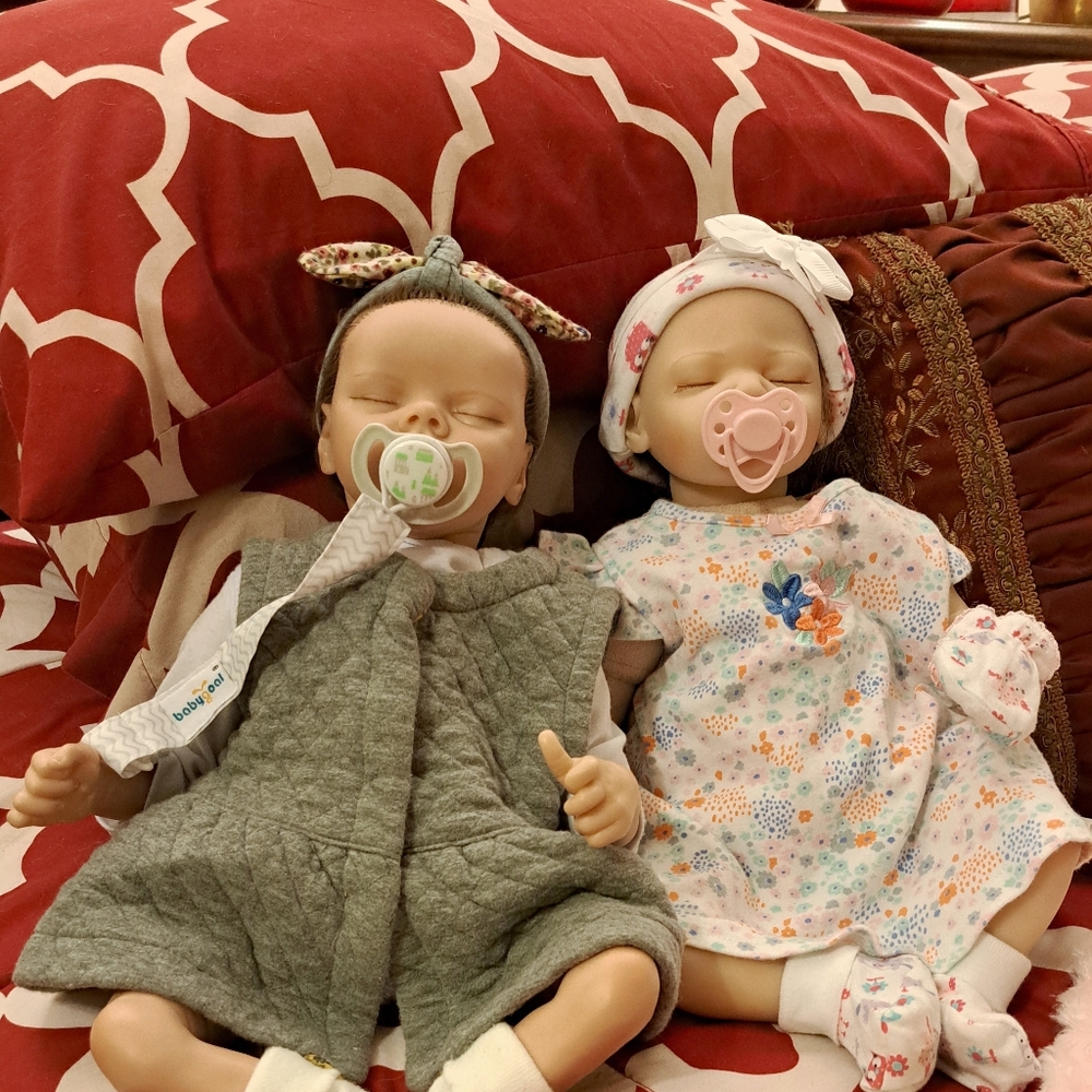 Set of Reborn baby dolls